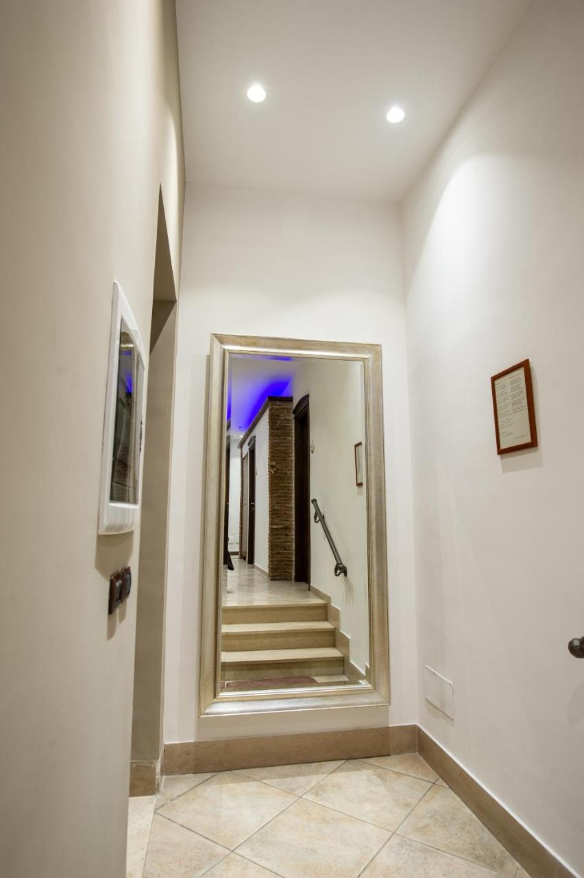 Ohana Bed And Breakfast Castellammare di Stabia Buitenkant foto
